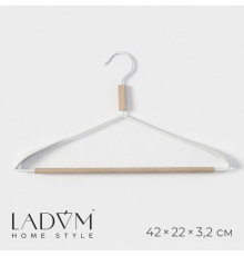 Плечики - вешалка для одежды с усиленными плечиками LaDо́m Laconique, 42×24×3,2 см, цвет белый